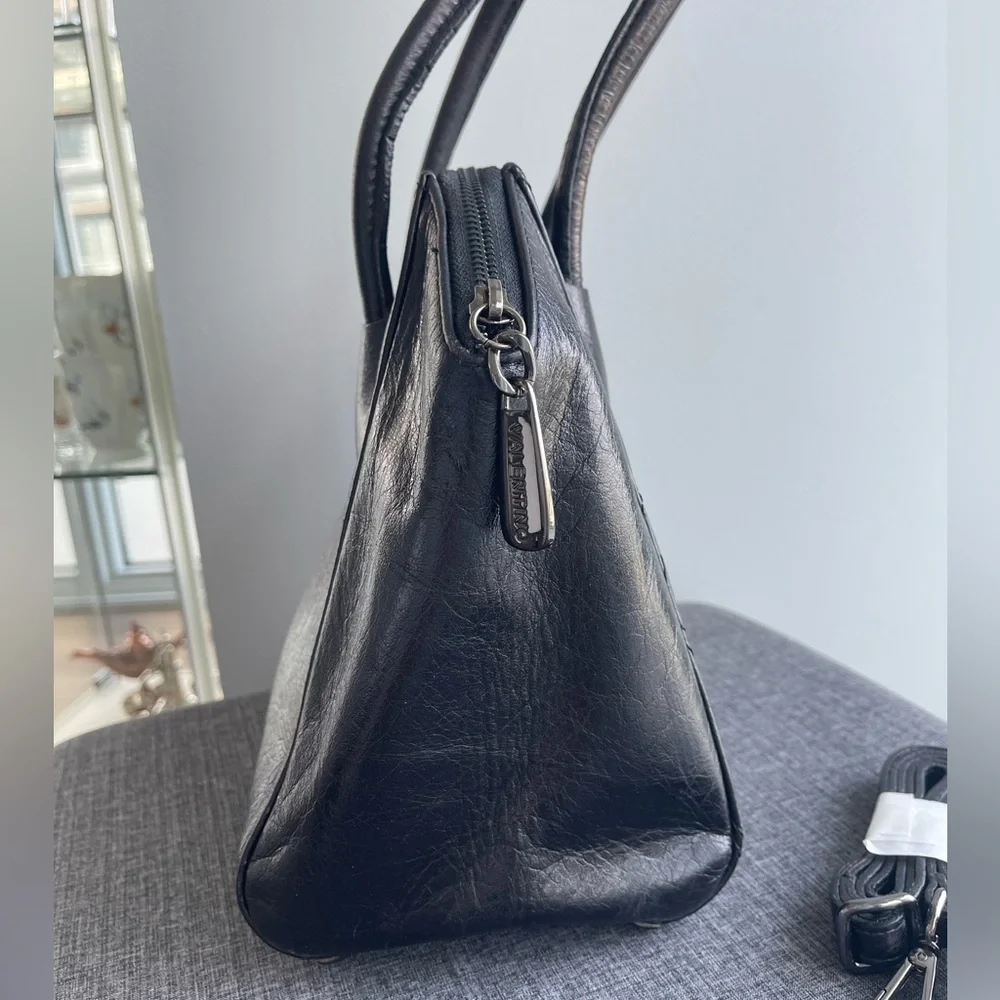 ❗️SOLD❗️ VALENTINO Diamond GIGI Satchel Bag - Picture 9 of 13